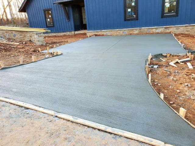 Concrete Driveway in Birmingham AL
